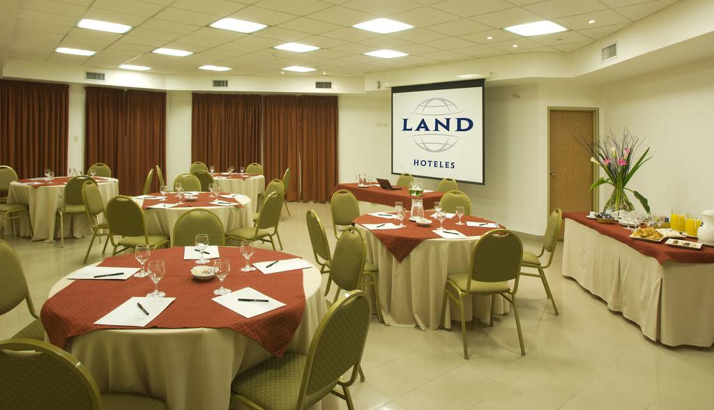 Готель Land Express Неукен Екстер'єр фото